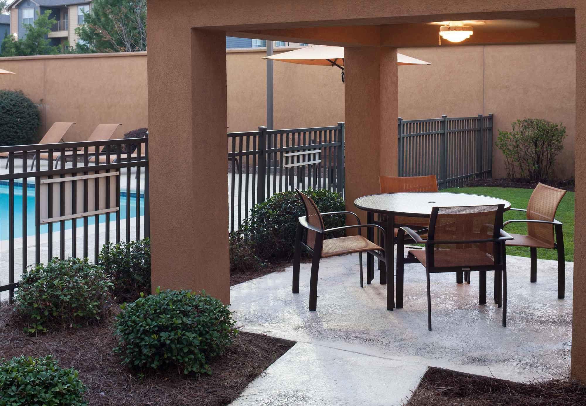 Courtyard By Marriott Hattiesburg Exterior foto
