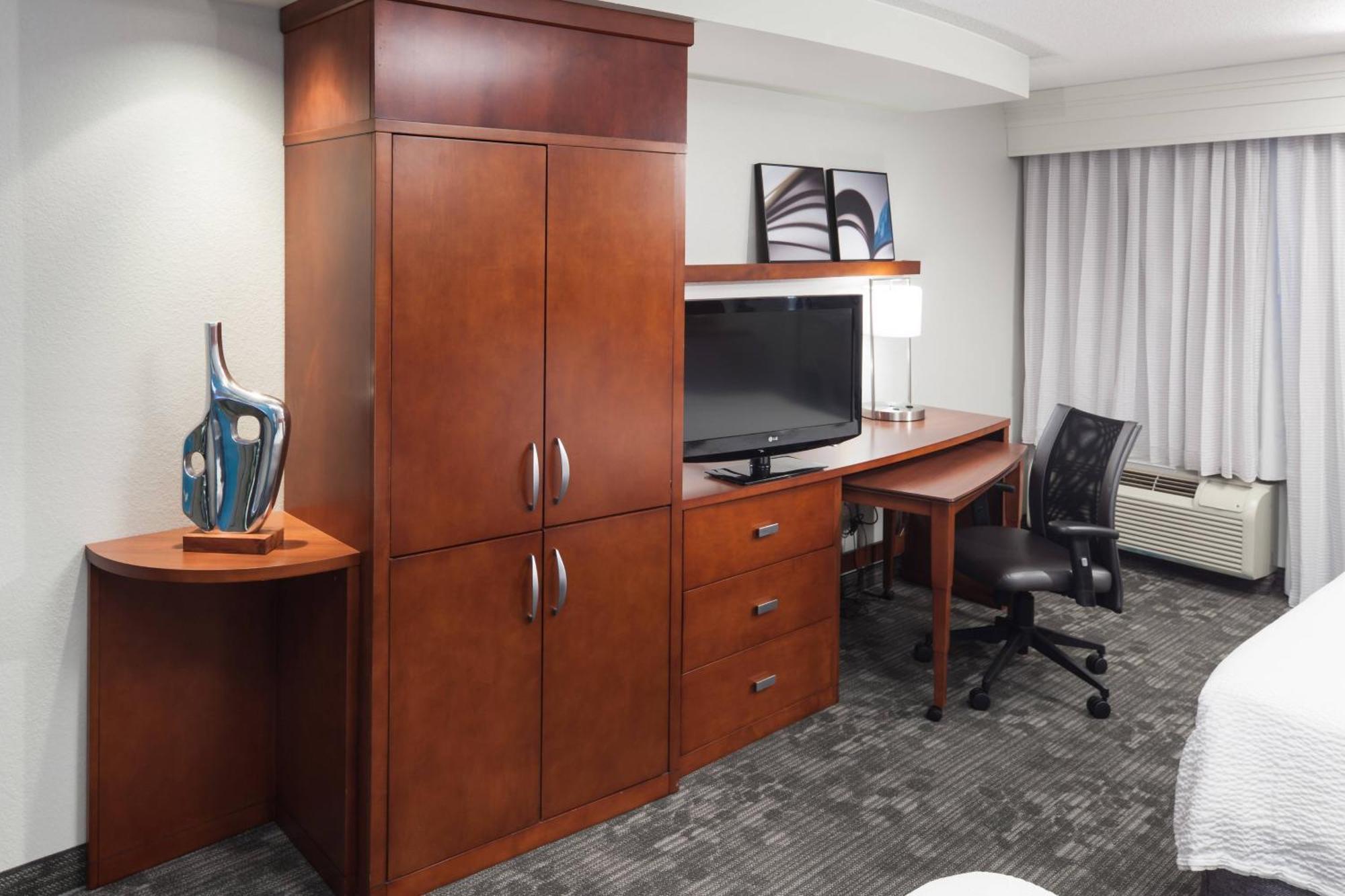 Courtyard By Marriott Hattiesburg Exterior foto